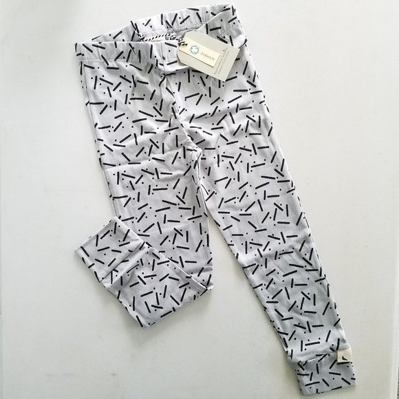 Turtledove London Other - Turtledove London sticks and stones leggings